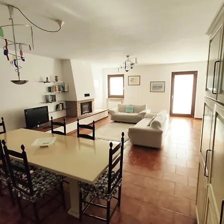 Cogno Lejlighed Esine